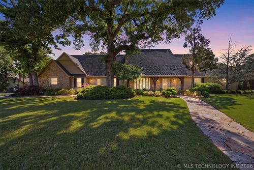 9905 S Maplewood Ave, Tulsa, OK, 74137-5534 | Card Image