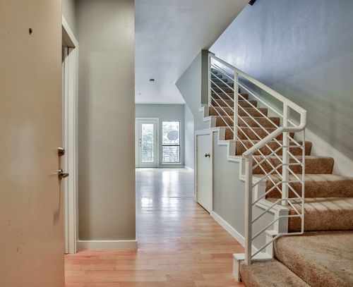 104-4108 Office Pkwy, Dallas, TX, 75204-3649 | Card Image