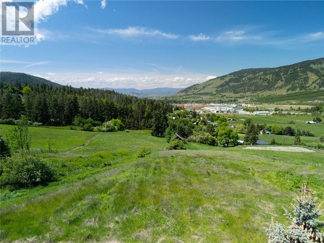 5380 Learmouth Rd, House other with 3 bedrooms, 3 bathrooms and 2 parking in Coldstream BC | Image 15
