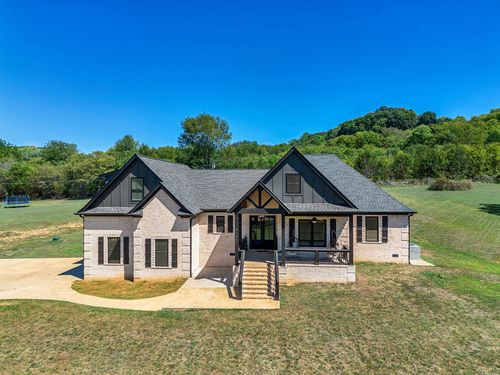 4195 Pulaski Hwy, Culleoka, TN, 38451-2030 | Card Image