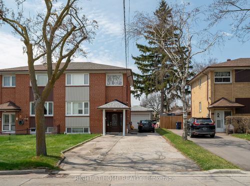 76 Habitant Dr, North York, ON, M9M2P2 | Card Image