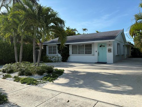 368 Plymouth Rd, West Palm Beach, FL, 33405-3220 | Card Image