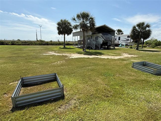 1283 N Monkhouse Dr, Home with 0 bedrooms, 0 bathrooms and null parking in Crystal Beach TX | Image 17
