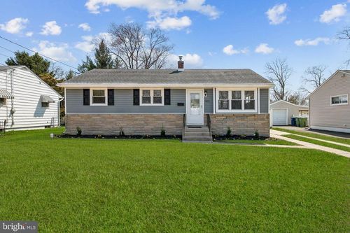 500 W Charles St, PALMYRA, NJ, 08065-1714 | Card Image