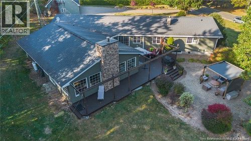 121 Graham Dr, Island View, NB, E3E1A2 | Card Image