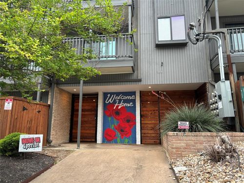 apt-312-3301 Red River St, Austin, TX, 78705-2642 | Card Image