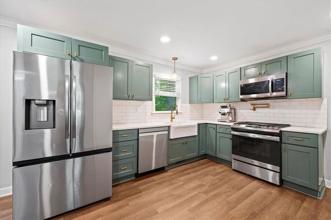 121 Brookwood Dr, House other with 3 bedrooms, 2 bathrooms and null parking in Seneca SC | Image 4