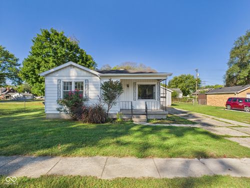 417 S Water St, Chesterfield, IN, 46017-1639 | Card Image