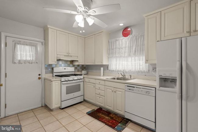 6544 Redgate Cir, House other with 3 bedrooms, 2 bathrooms and null parking in CATONSVILLE MD | Image 10
