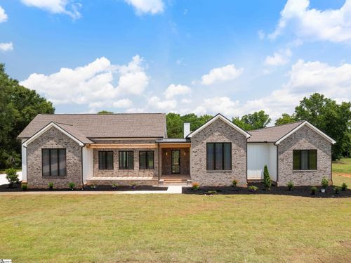 774 Garrison Rd, Pelzer, SC, 29669-9394 | Card Image