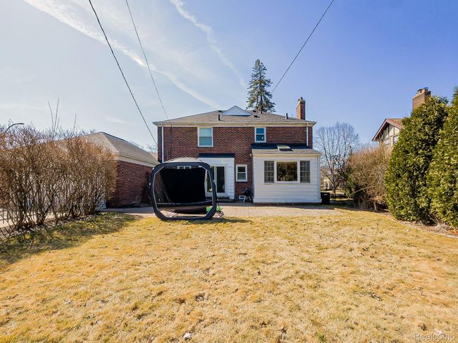 1304 Devonshire Rd, House other with 3 bedrooms, 3 bathrooms and null parking in Grosse Pointe Park MI | Image 40