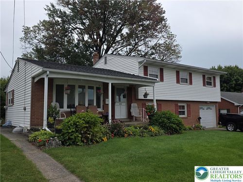 668 W Berger St, Emmaus, PA, 18049-2134 | Card Image