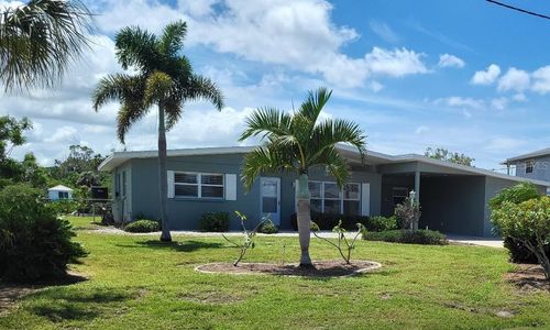 828 Blue Heron Blvd, RUSKIN, FL, 33570-3814 | Card Image