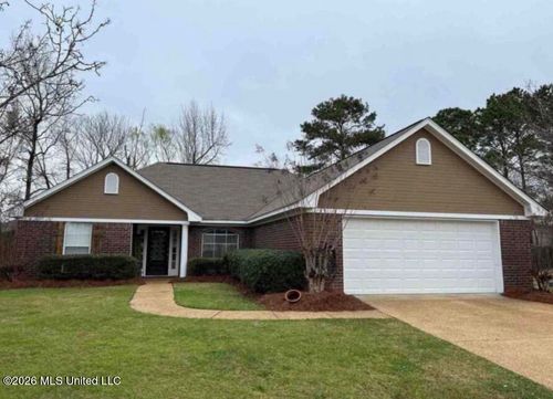 735 Prominence Dr, Flowood, MS, 39232-7678 | Card Image