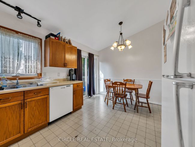17 Mediterranean Ave, House other with 4 bedrooms, 2 bathrooms and 4 parking in Amherstburg ON | Image 18
