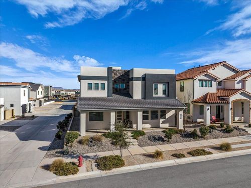 5805 S Adobe Sun Dr, St. George, UT, 84790-2312 | Card Image