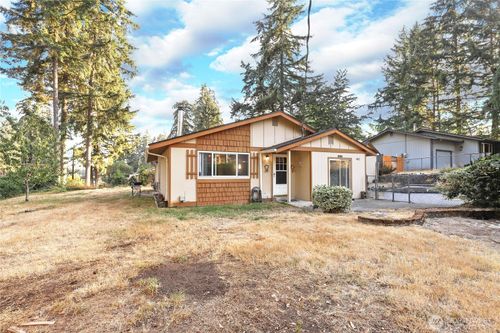 982 Sw Shannon Dr, Port Orchard, WA, 98367-9432 | Card Image