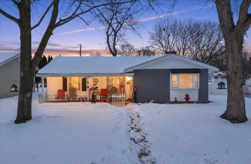 80 Essex Cir, Lexington, OH, 44904-1002 | Card Image