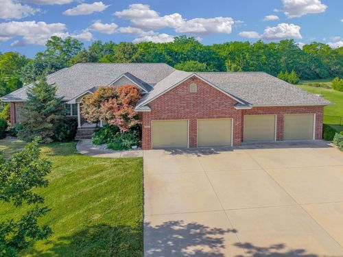 501 W Catalpa Ct, Belle Plaine, KS, 67013-8749 | Card Image