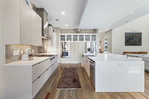 3955 Park Ln, Dallas, TX, 75220-1809 | Card Image