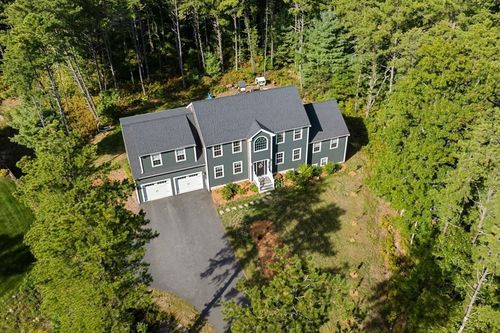 17 Pond Edge Trl, Wareham, MA, 02571-1130 | Card Image