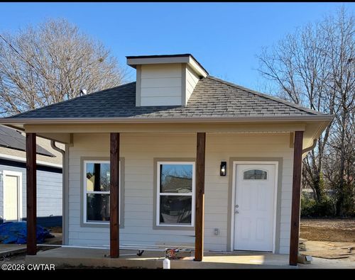 105 Dempster St, Jackson, TN, 38301-7244 | Card Image
