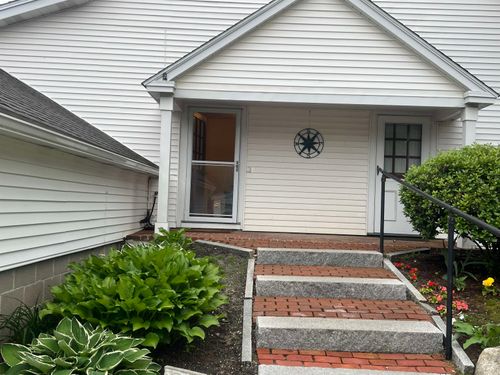 unit-14-135 Amherst St, Amherst, NH, 03031-3025 | Card Image