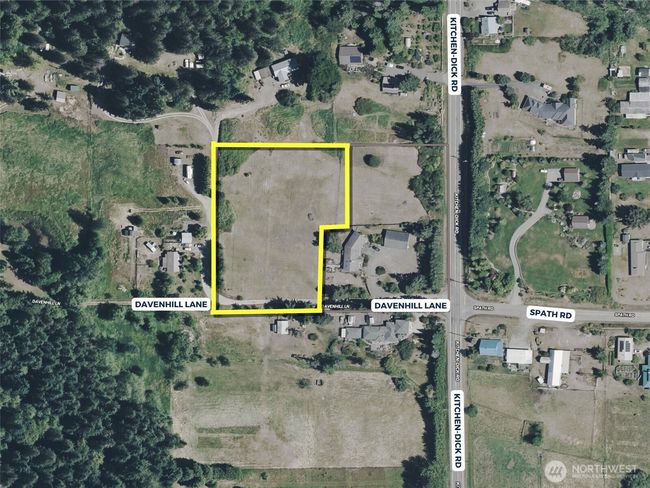 Overhead view with approximate boundaries in yellow. | Image 26