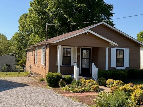 1406 Nutwood St, Bowling Green, KY, 42104-3063 | Card Image