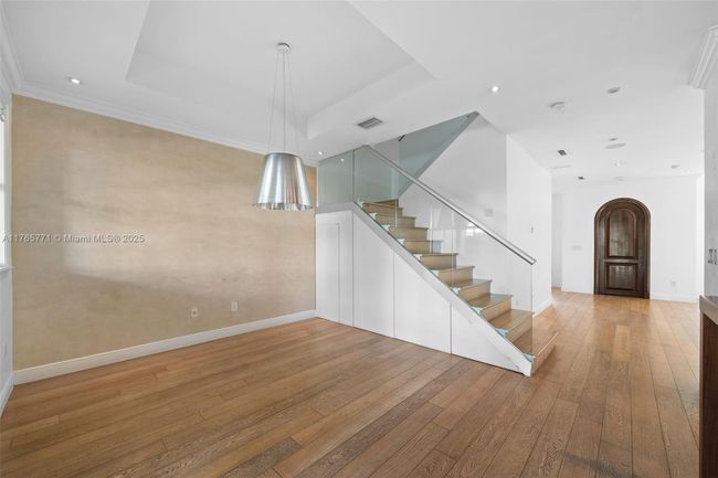 B - 464 Fernwood Rd, Townhouse with 3 bedrooms, 3 bathrooms and null parking in Key Biscayne FL | Image 11