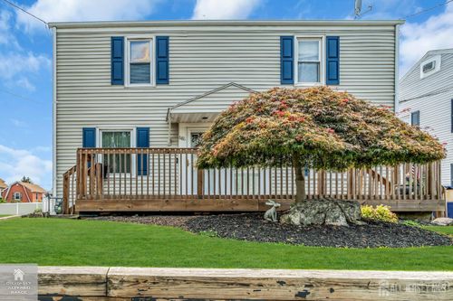 686 Colgate Avenue, Perth Amboy, NJ, 08861 | Card Image