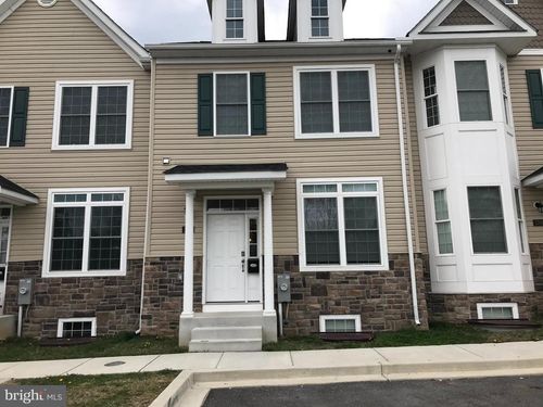 3707 Fords Ln, BALTIMORE, MD, 21215-2903 | Card Image