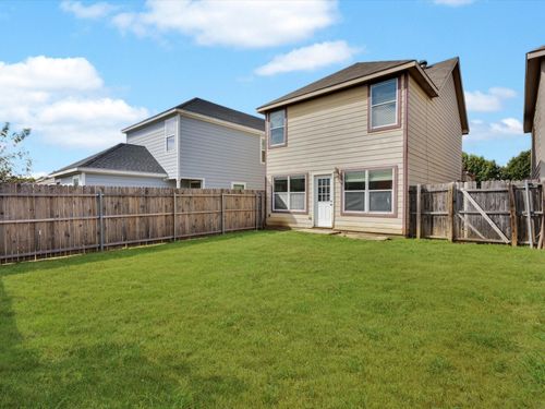 10713 Many Oaks Dr, Fort Worth, TX, 76140-5448 | Card Image