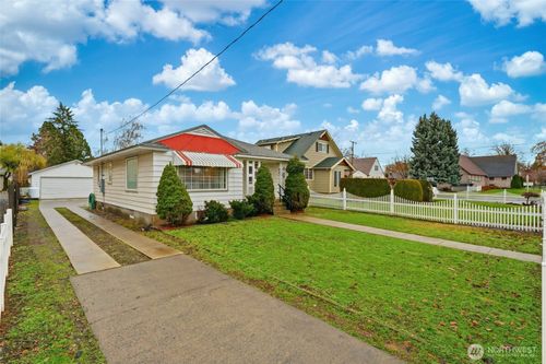 23 S Roosevelt St, Walla Walla, WA, 99362-2430 | Card Image