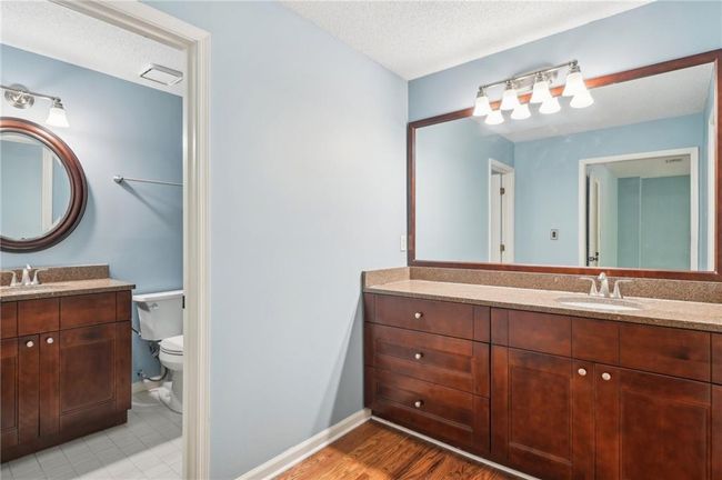 171 Riverview Trl, Condo with 3 bedrooms, 4 bathrooms and 2 parking in Roswell GA | Image 26