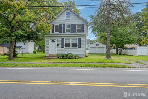 211 Main St, Spotswood, NJ, 08884-1216 | Card Image