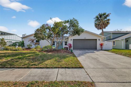 4705 Foxshire Cir, TAMPA, FL, 33624-4307 | Card Image