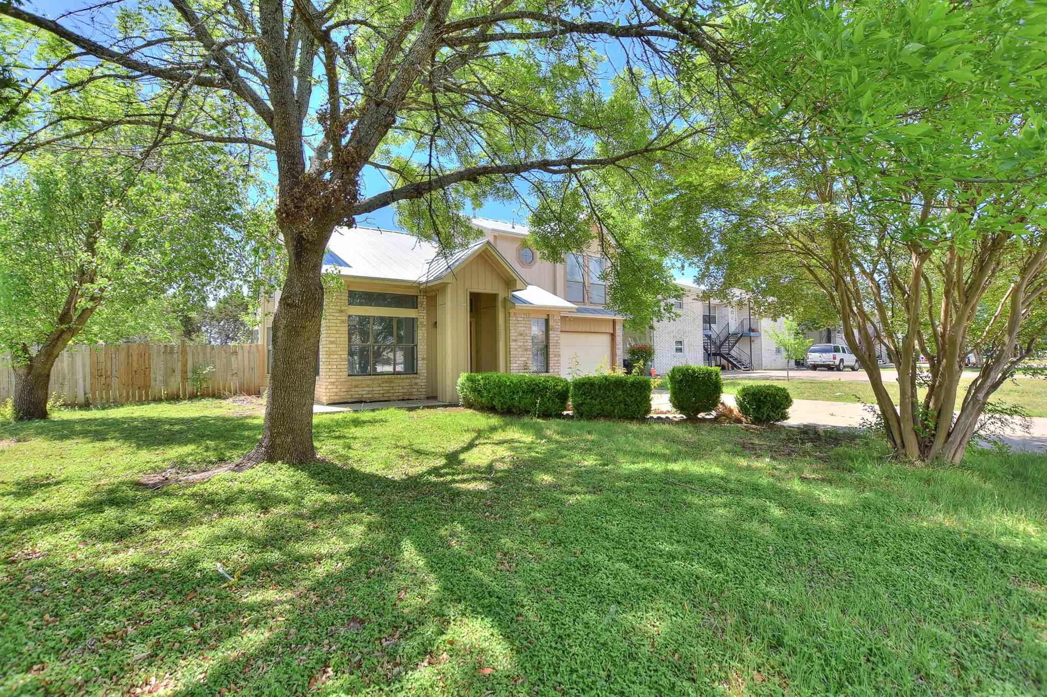 Residential Lease in Georgetown 3