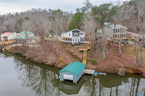 160 Mohawk Trl, Ohatchee, AL, 36271-4223 | Card Image