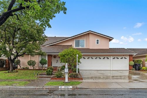 1707 Kingham Way, Fullerton, CA, 92833-1524 | Card Image