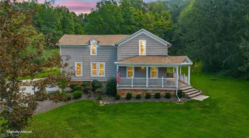 12285 Auburn Rd, Chardon, OH, 44024-9454 | Card Image