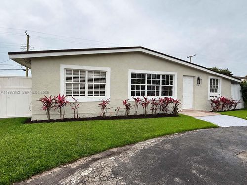 7320 Ramona St, Miramar, FL, 33023-2530 | Card Image