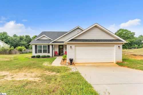 140 Miller Road, Belton, SC, 29627 | Card Image