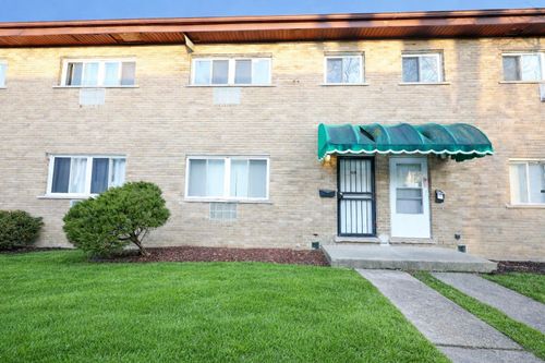 1-2107 171st St, Hazel Crest, IL, 60429-1305 | Card Image