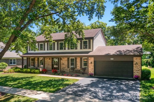 215 Alpine Dr, Lake Zurich, IL, 60047-1329 | Card Image