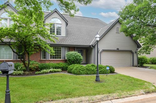 7480 Carter Circle, Franklin, WI, 53132 | Card Image