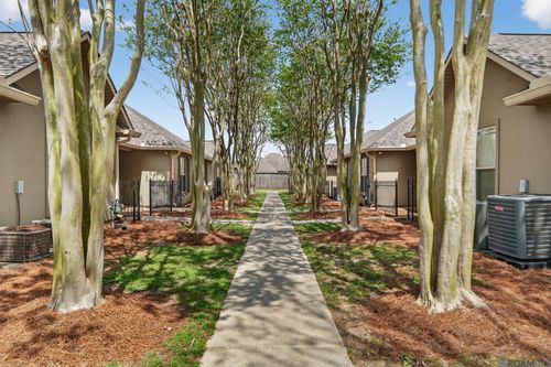 apt-45-4848 Windsor Vlg Dr, Baton Rouge, LA, 70817-1376 | Card Image