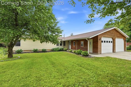 4420 Dublin Rd, Burton, MI, 48529-1826 | Card Image
