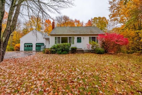 14 Worster Road, Berwick, ME, 03901 | Card Image