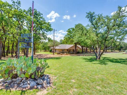 5403 Oakridge Rd, Joshua, TX, 76058-5226 | Card Image